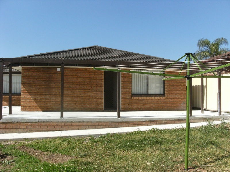 Greenfield Park NSW 2176