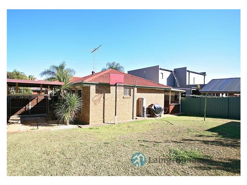 11 Serpentine Street, Bossley Park NSW 2176