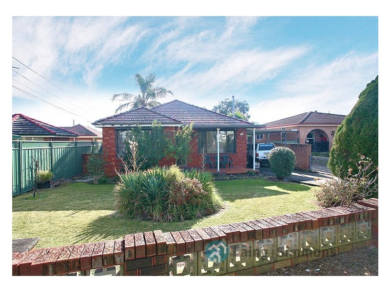 41 Lions Avenue, Lurnea NSW 2170