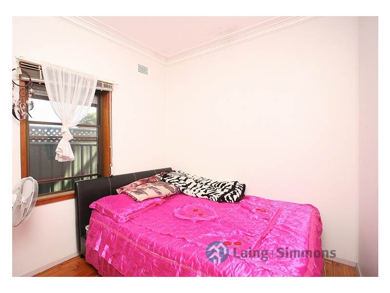 41 Lions Avenue, Lurnea NSW 2170