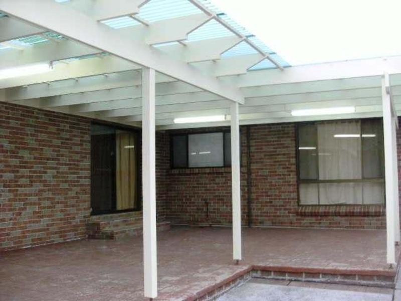 3 Zircon Place, Bossley Park NSW 2176