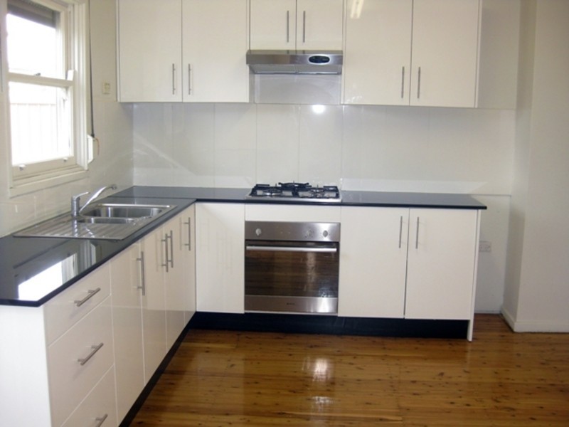 Fairfield West NSW 2165