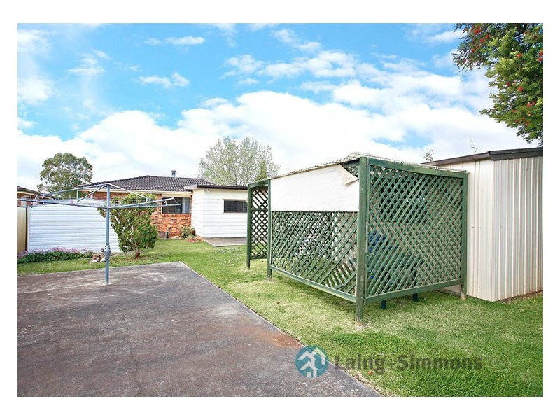 18 Shelley Place, Wetherill Park NSW 2164
