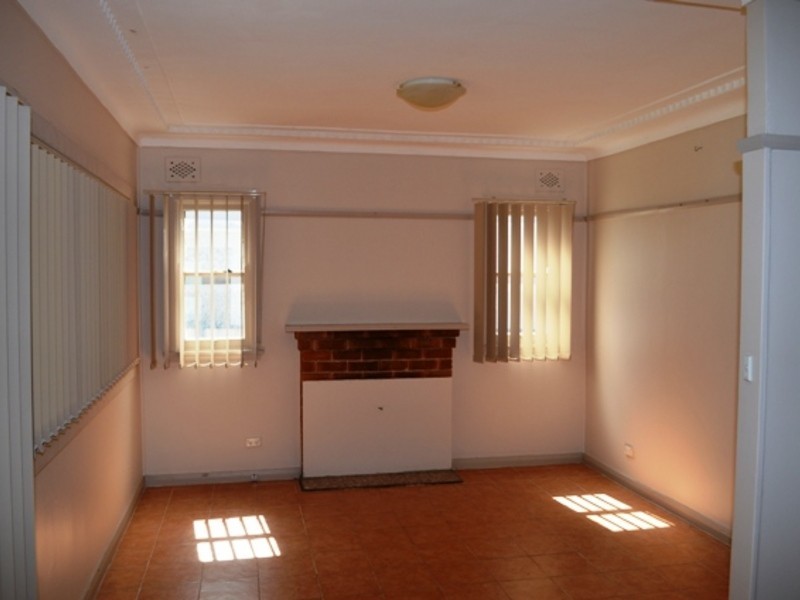 134 The Avenue, Condell Park NSW 2200