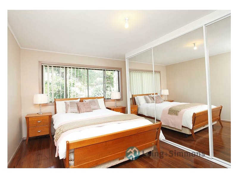 11 Hinkler Street, Smithfield NSW 2164