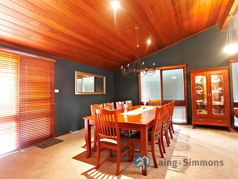 97 Tallowood Cresent, Bossley Park NSW 2176