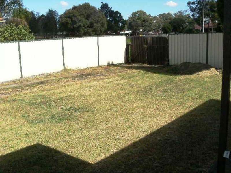 Bossley Park NSW 2176