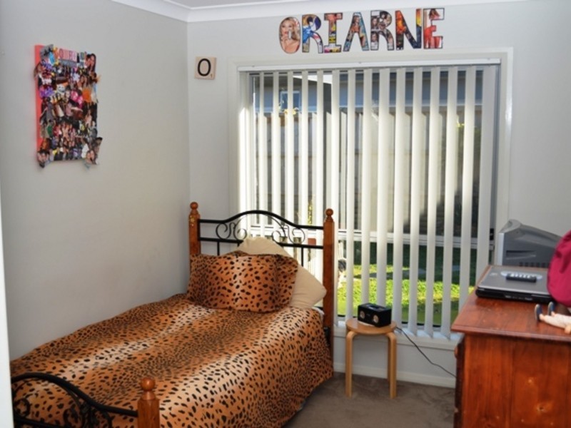 105 Middleton Drive, Middleton Grange NSW 2171