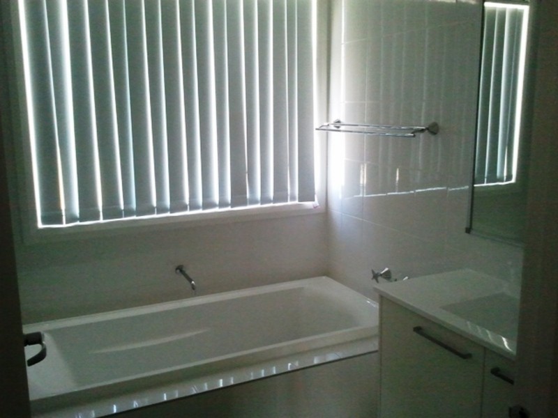 Middleton Grange NSW 2171