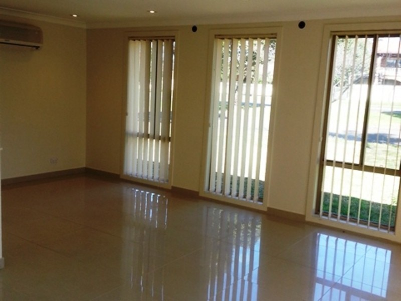 18 Tennyson Street, Wetherill Park NSW 2164