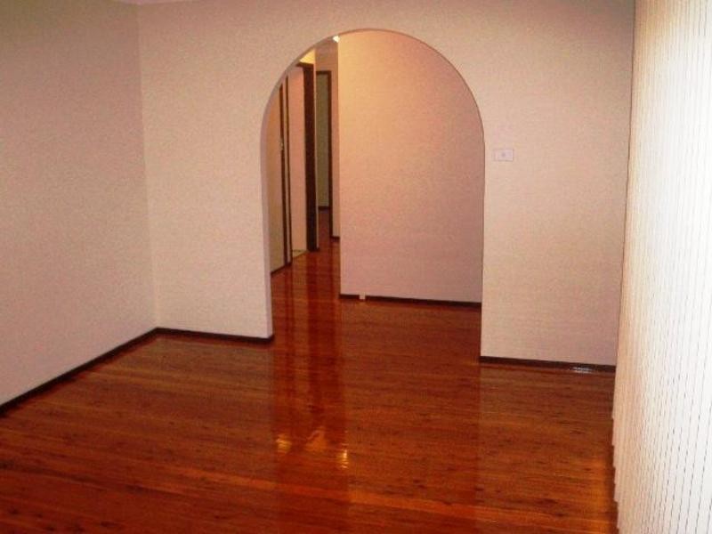 6 Collins Close, Edensor Park NSW 2176