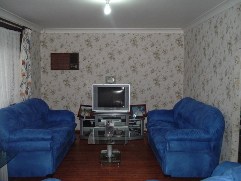 7  Miami Close, Greenfield Park NSW 2176