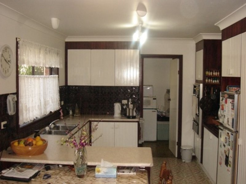 3 Beavors Road, Prairiewood NSW 2176