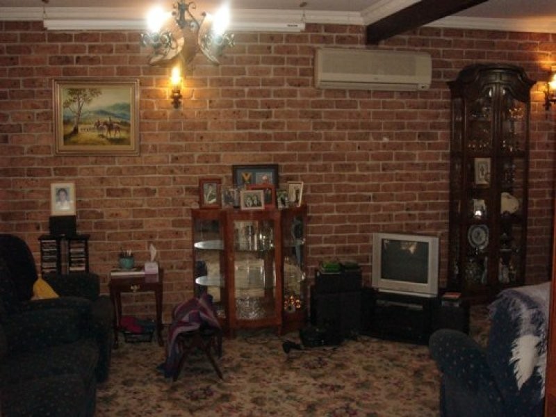 3 Beavors Road, Prairiewood NSW 2176