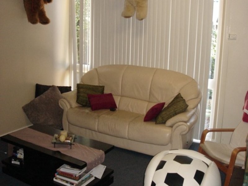 9 Tallowood Crescent, Bossley Park NSW 2176