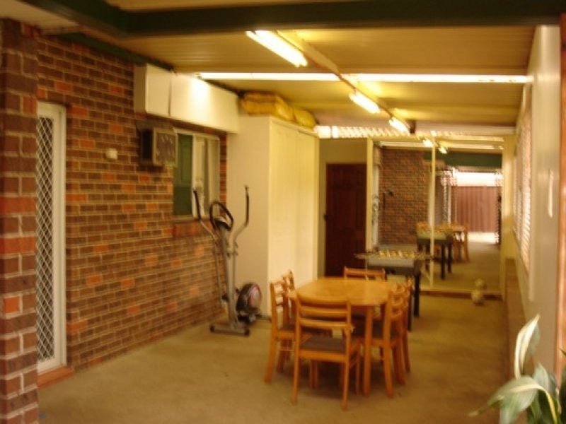 Bossley Park NSW 2176