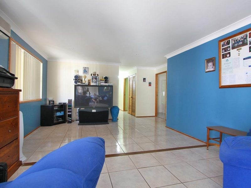 64 Mitchell Road, Woonona NSW 2517