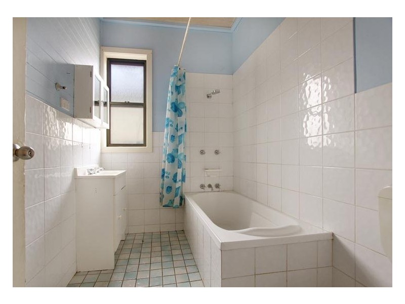 9 Birmingham Street, Cringila NSW 2502