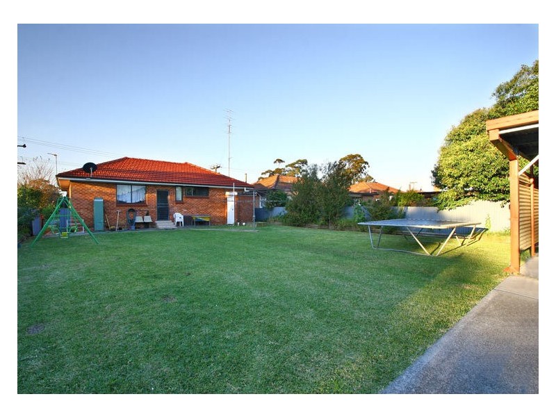 77 Byamee Street, Dapto NSW 2530