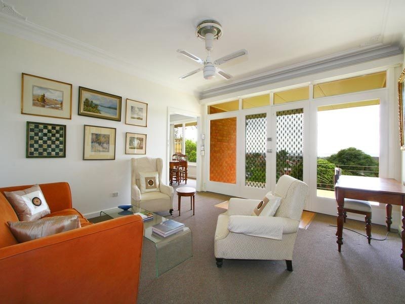 28 McKenzie Ave, Wollongong NSW 2500