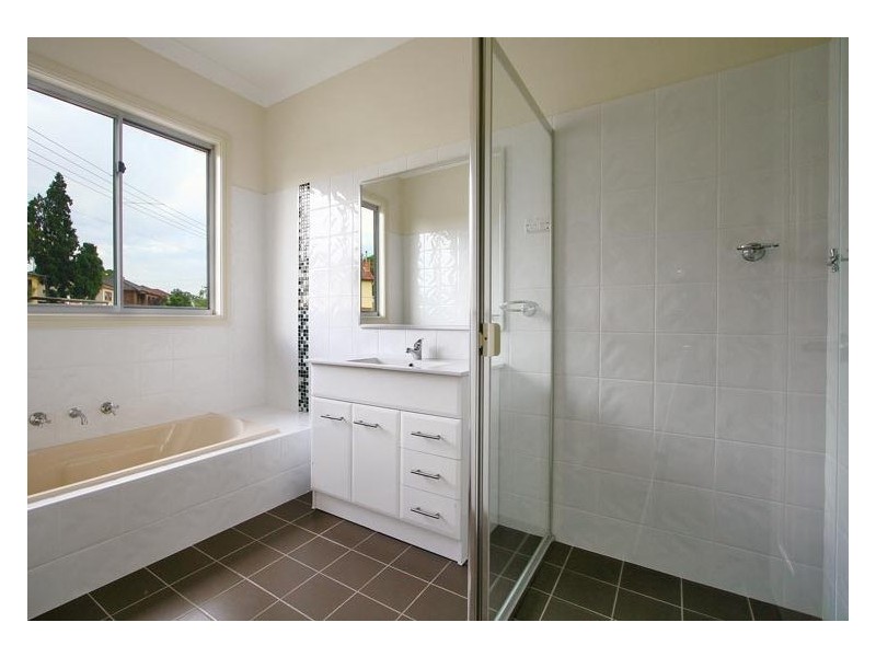 7 Avondale Road, Dapto NSW 2530