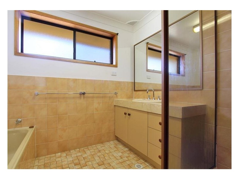 66 Derribong Drive, Cordeaux Heights NSW 2526