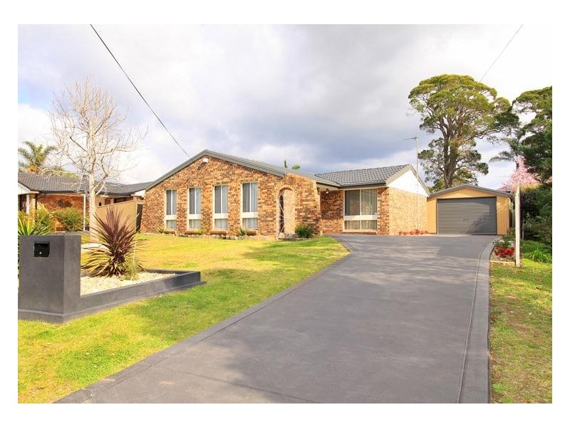 10 Penrose Drive, Dapto NSW 2530