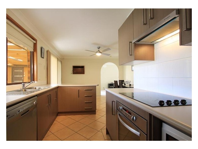 10 Penrose Drive, Dapto NSW 2530