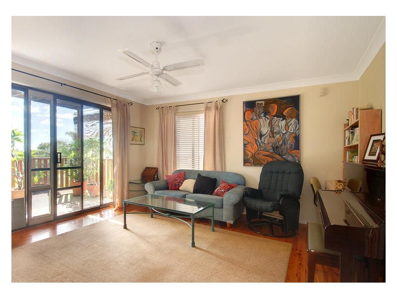 29 Plumwood Crescent, Cordeaux Heights NSW 2526