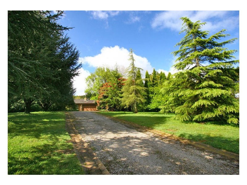87 Mackeys Lane, Robertson NSW 2577