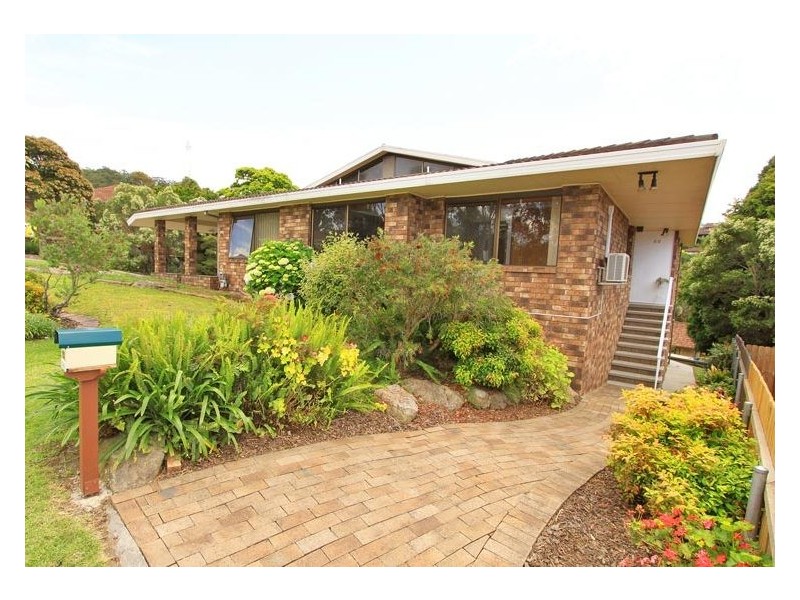 60 Derribong Drive, Cordeaux Heights NSW 2526