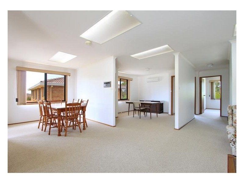 60 Derribong Drive, Cordeaux Heights NSW 2526