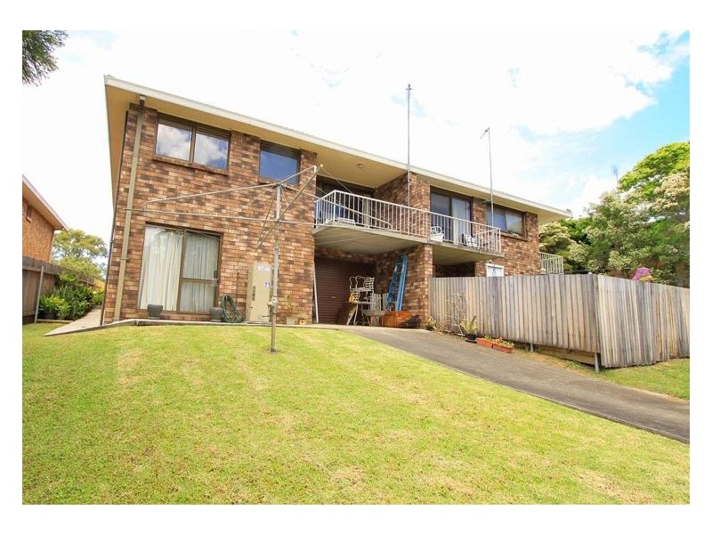 60 Derribong Drive, Cordeaux Heights NSW 2526
