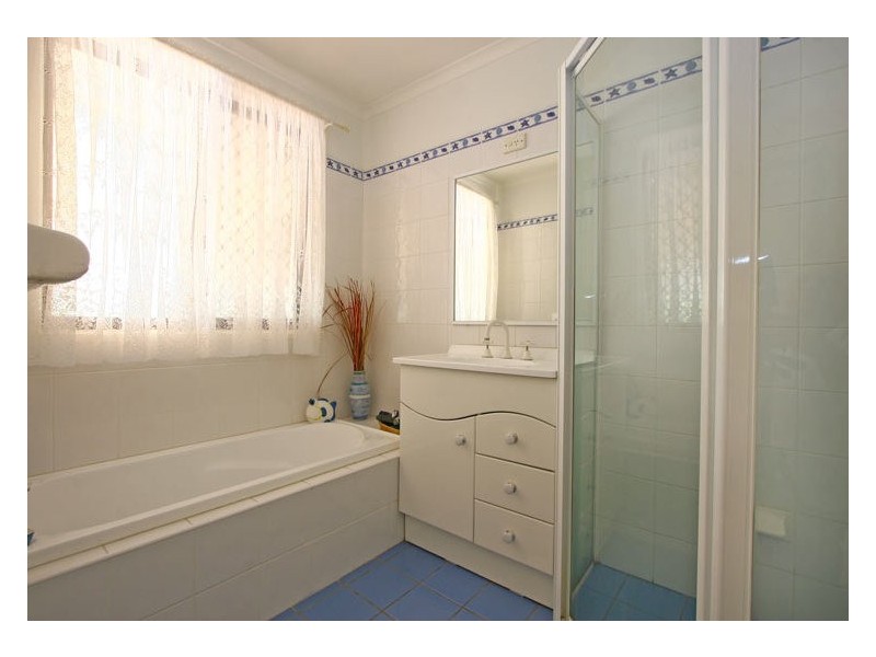 7 Stringybark Place, Albion Park Rail NSW 2527