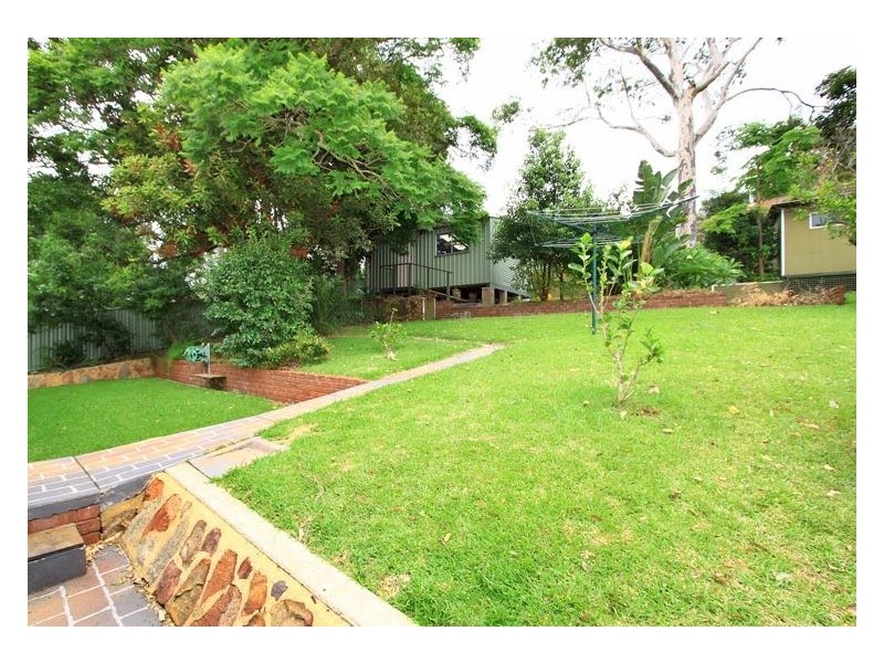 22 Foothills Road, Corrimal NSW 2518