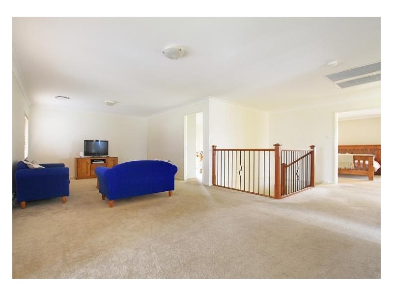 5 Waterview Ave, Haywards Bay NSW 2530