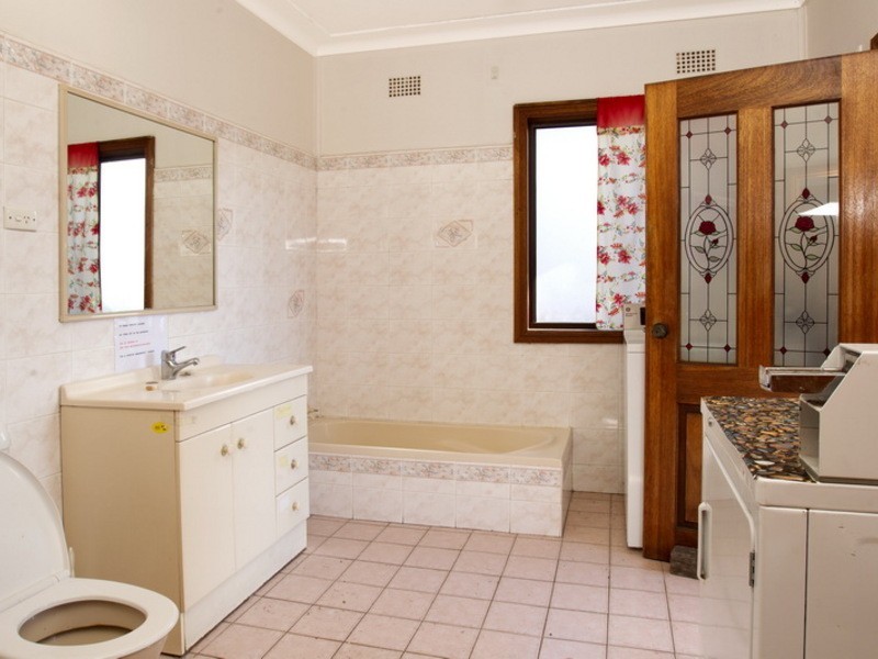 34 Newcastle, Cringila NSW 2502