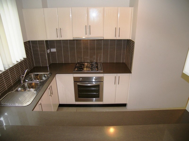 13/5-7 Princes Highway, Figtree NSW 2525
