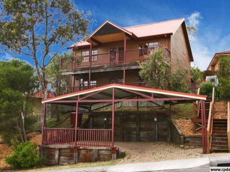 77 Waples Road, Farmborough Heights NSW 2526