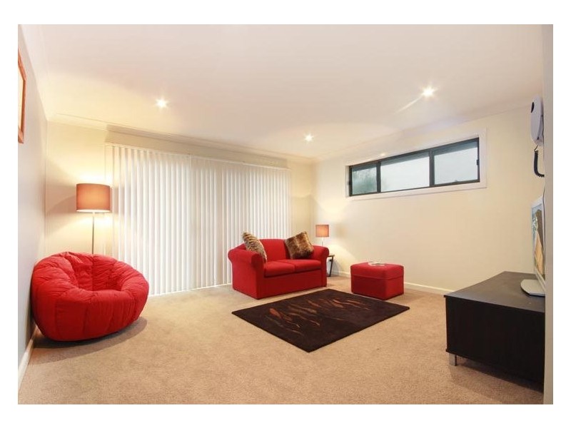 130b Farmborough Road, Farmborough Heights NSW 2526