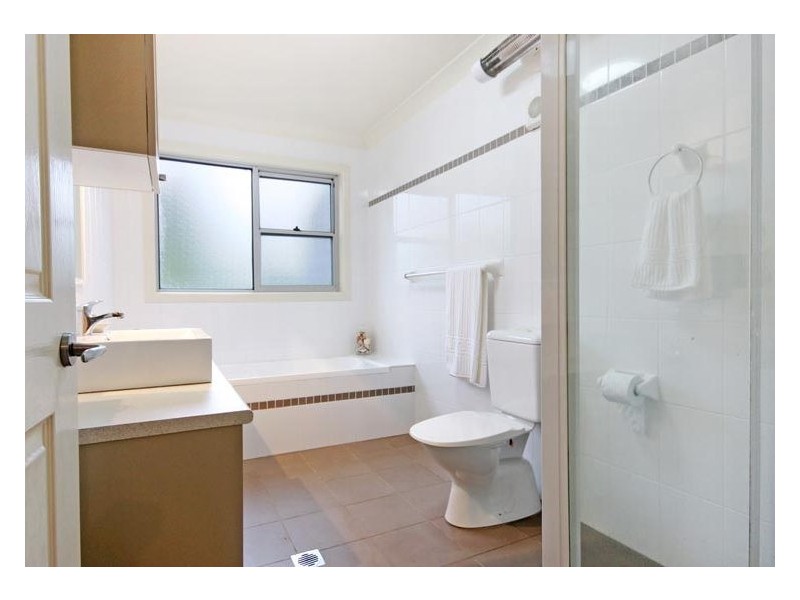 130b Farmborough Road, Farmborough Heights NSW 2526