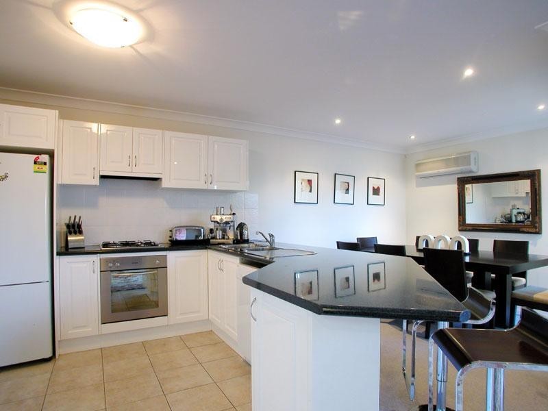2/37 Smith, Fairy Meadow NSW 2519