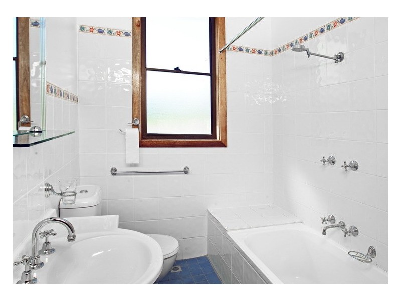 88 Stuart, Warrawong NSW 2502