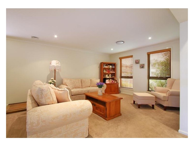 5 Waterview Ave, Haywards Bay NSW 2530
