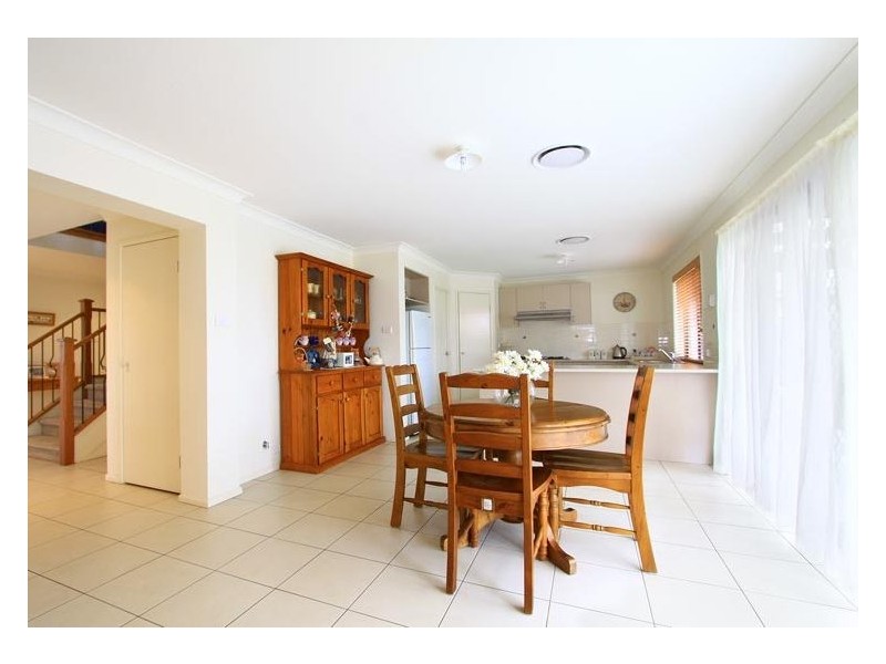 5 Waterview Ave, Haywards Bay NSW 2530