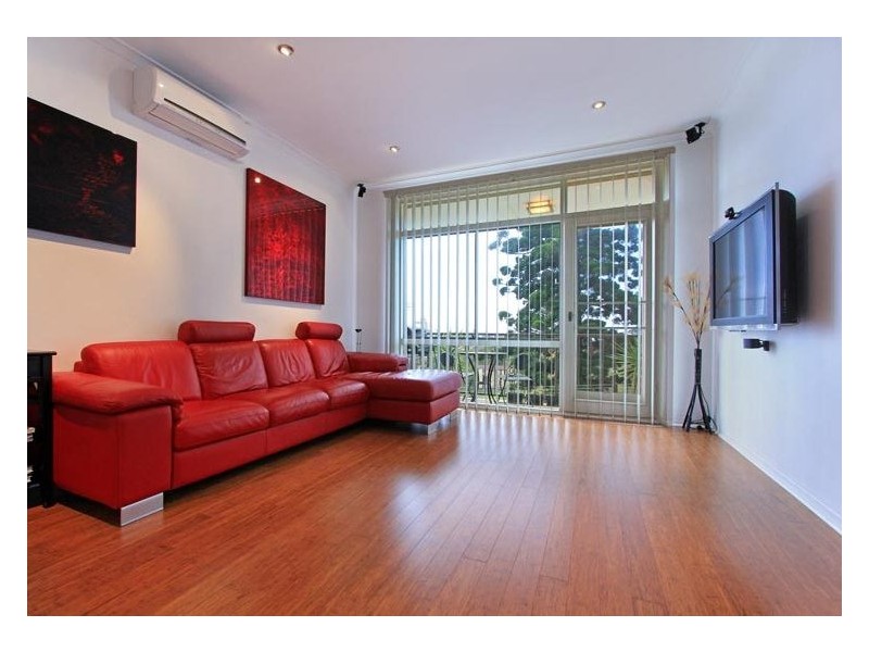 6/16 Woodlawn Avenue, Mangerton NSW 2500