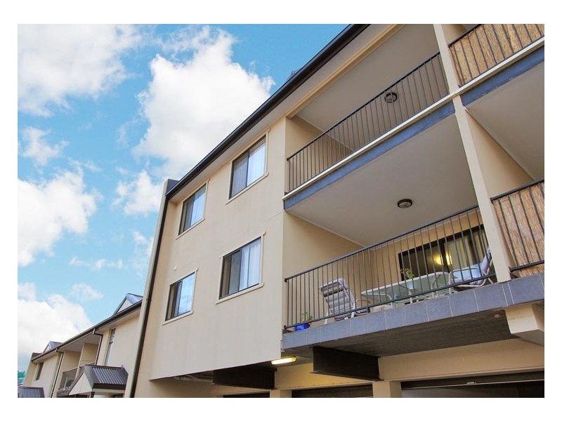 2/6 Daisy Street, Fairy Meadow NSW 2519