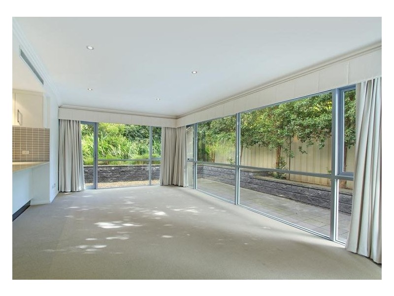 3/12 Mackie Street, Coniston NSW 2500