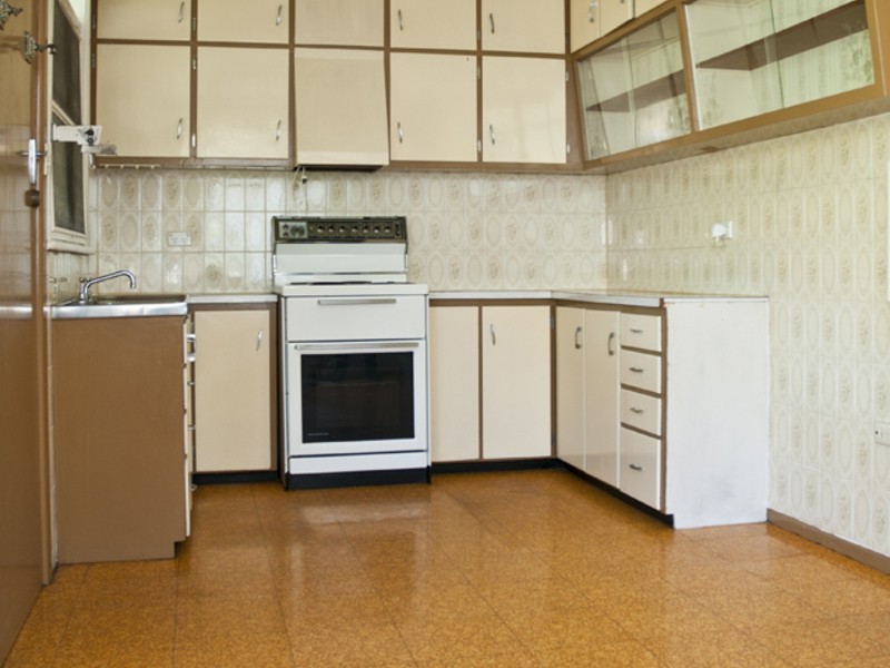 7 Wonson Avenue, Coniston NSW 2500