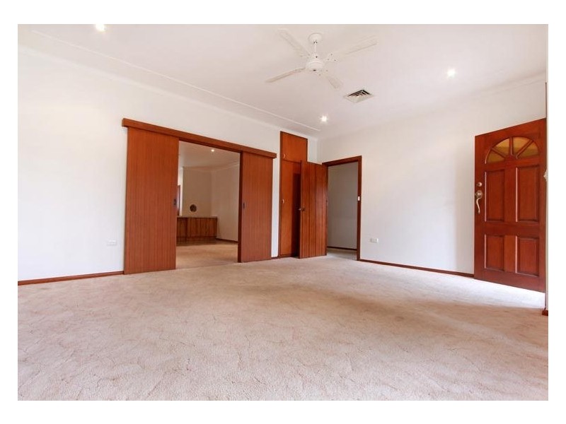 3 Edwina Street, Corrimal NSW 2518